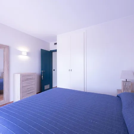 Amplio Piso A 150m De La Playa Con Estacionamiento Y Aire Acondicionado - Es-325-44 Apartamento Torroella de Montgrí